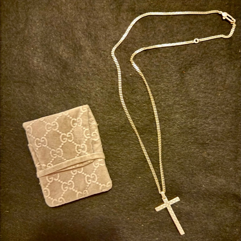 Gucci Silver Cross Necklace with Pouch